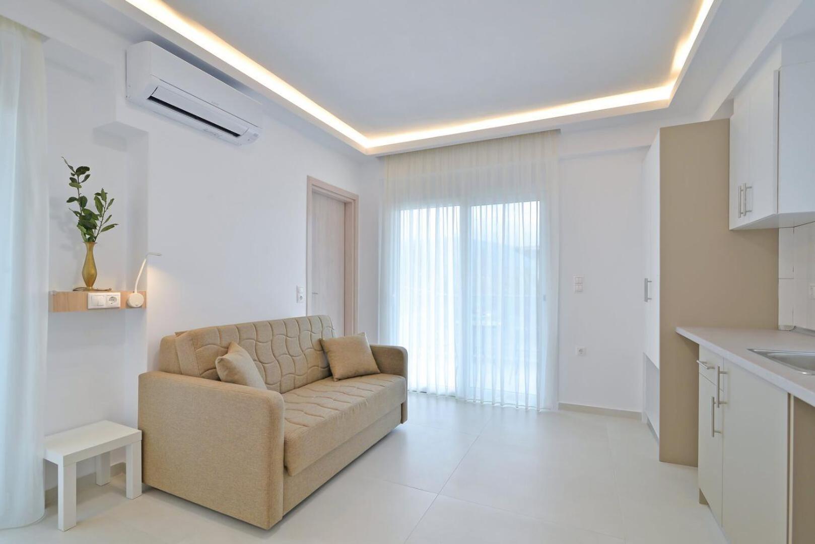 Evas Rooms 尼欧波洛伊 外观 照片